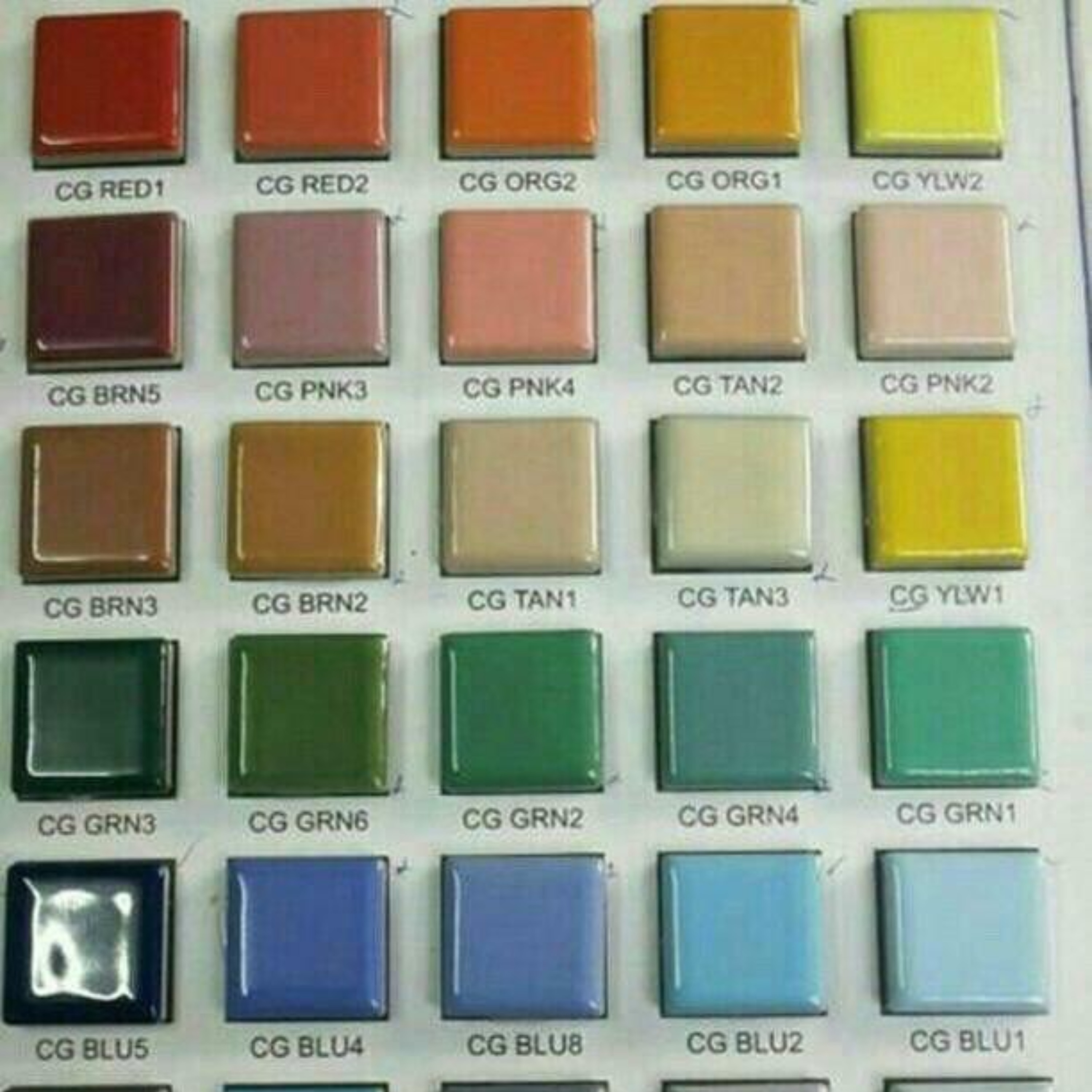 کاشی استخری فقط قرمز و سورمه ای و مشکی 144 عددی