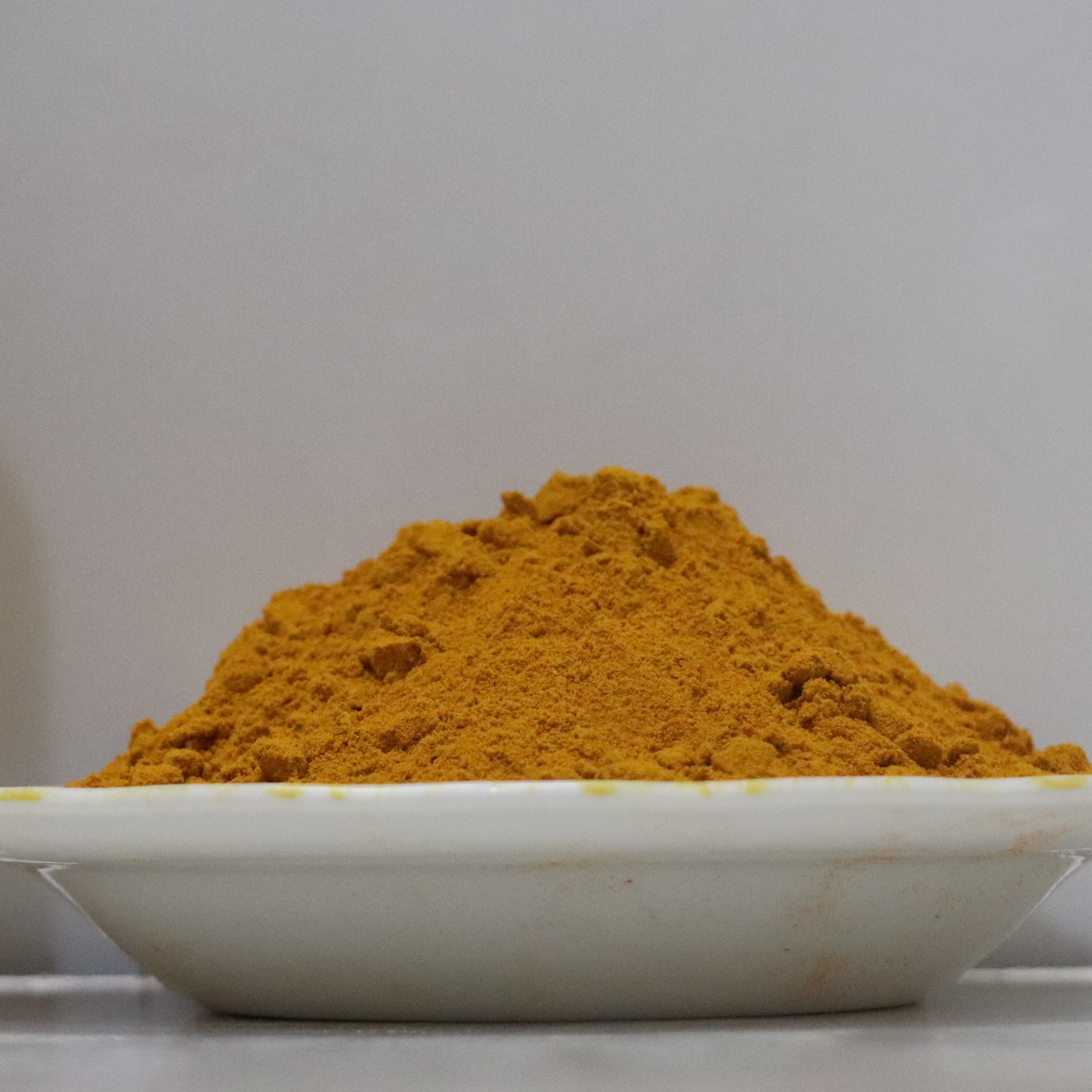 زردچوبه هندی یک کیلو گرمی عطاری آشپزی ادویه سرای میخک