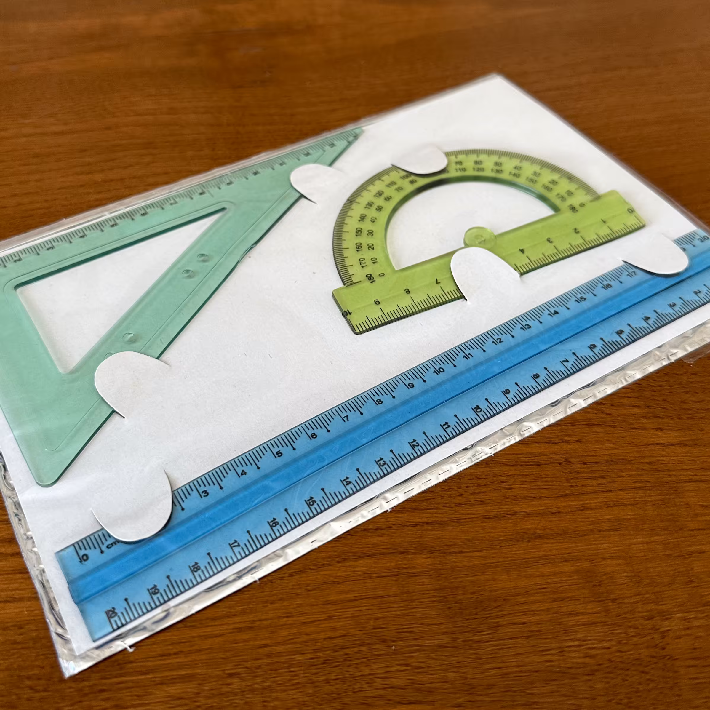 نقاله و گونیا و خط کش ژله ای - 3 تکه.    