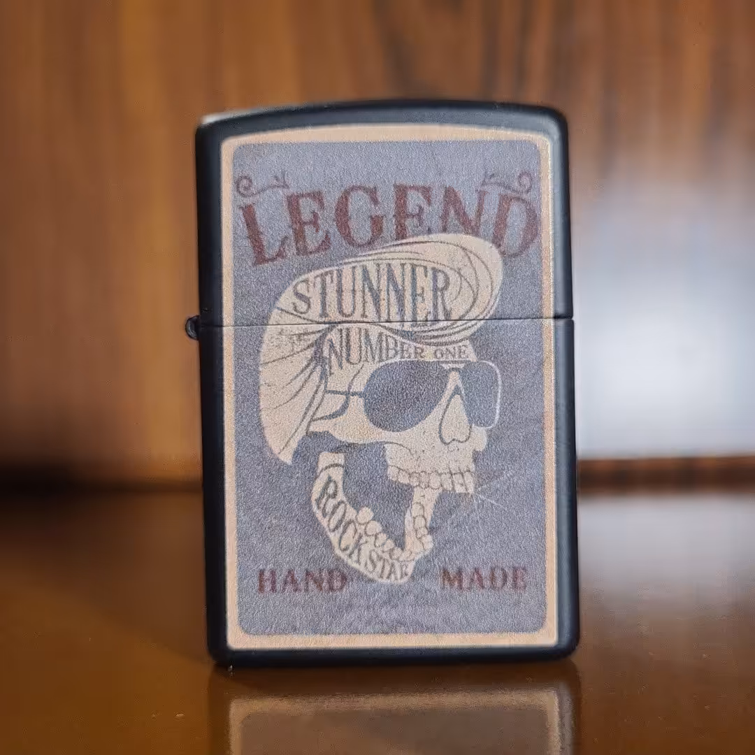 فندک زیپو اورجینال طرح اسکلت خوش تیپ