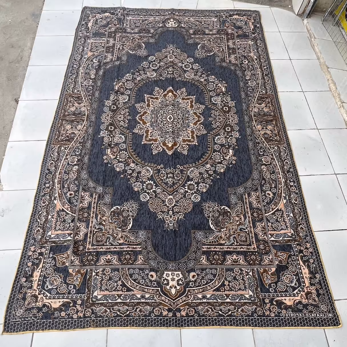 روفرشی مخمل 12 متری