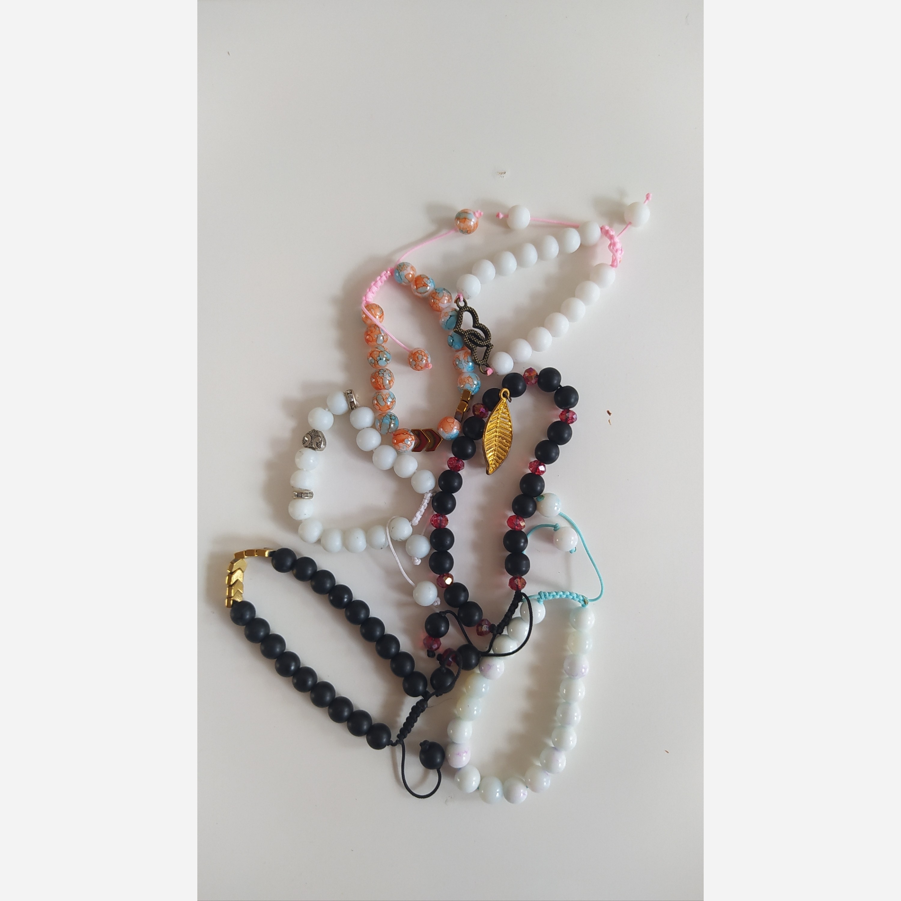 دستبند مهره ای