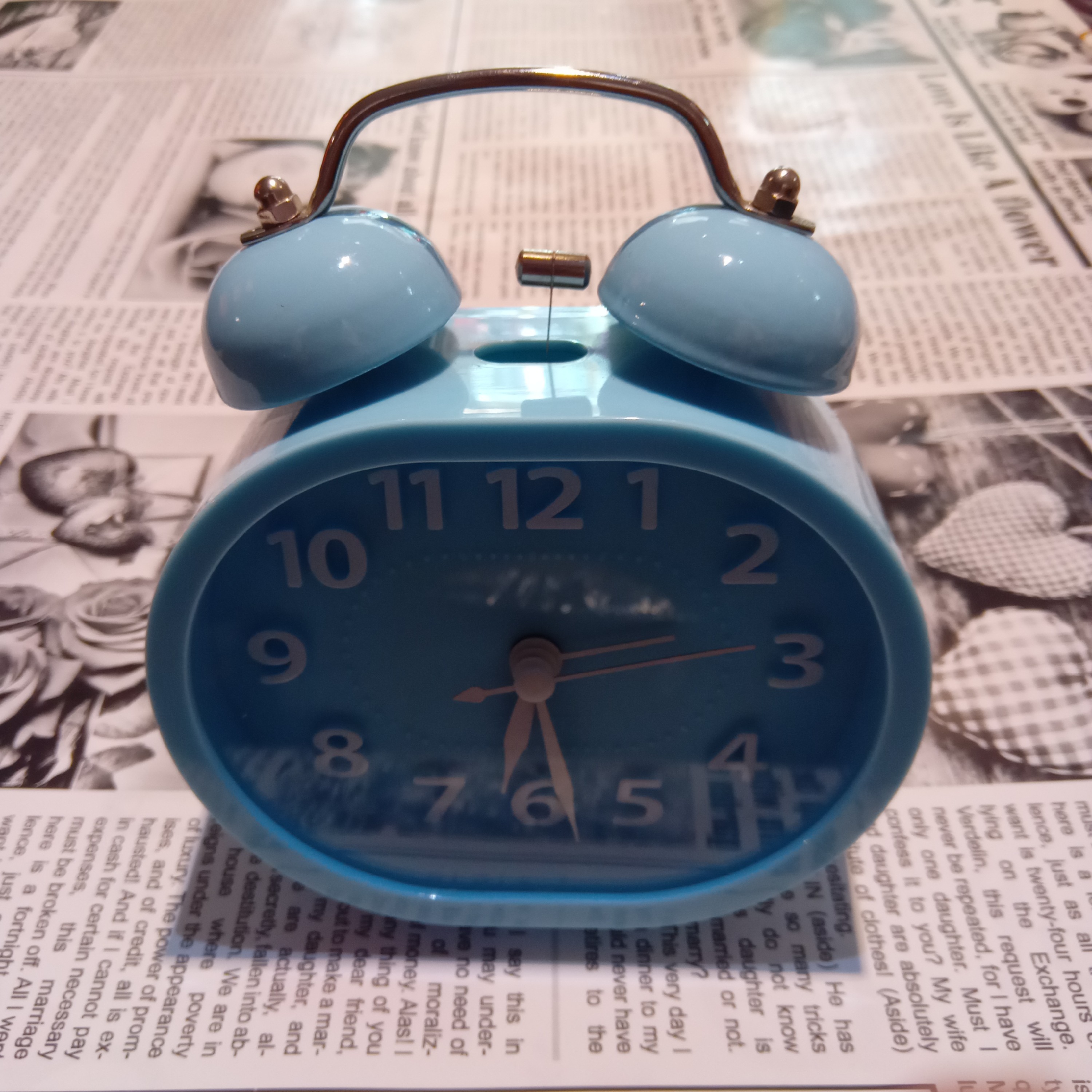 ساعت رو میزی با زنگ چکشی دکوری تزیینی (بهترین انتخاب من)