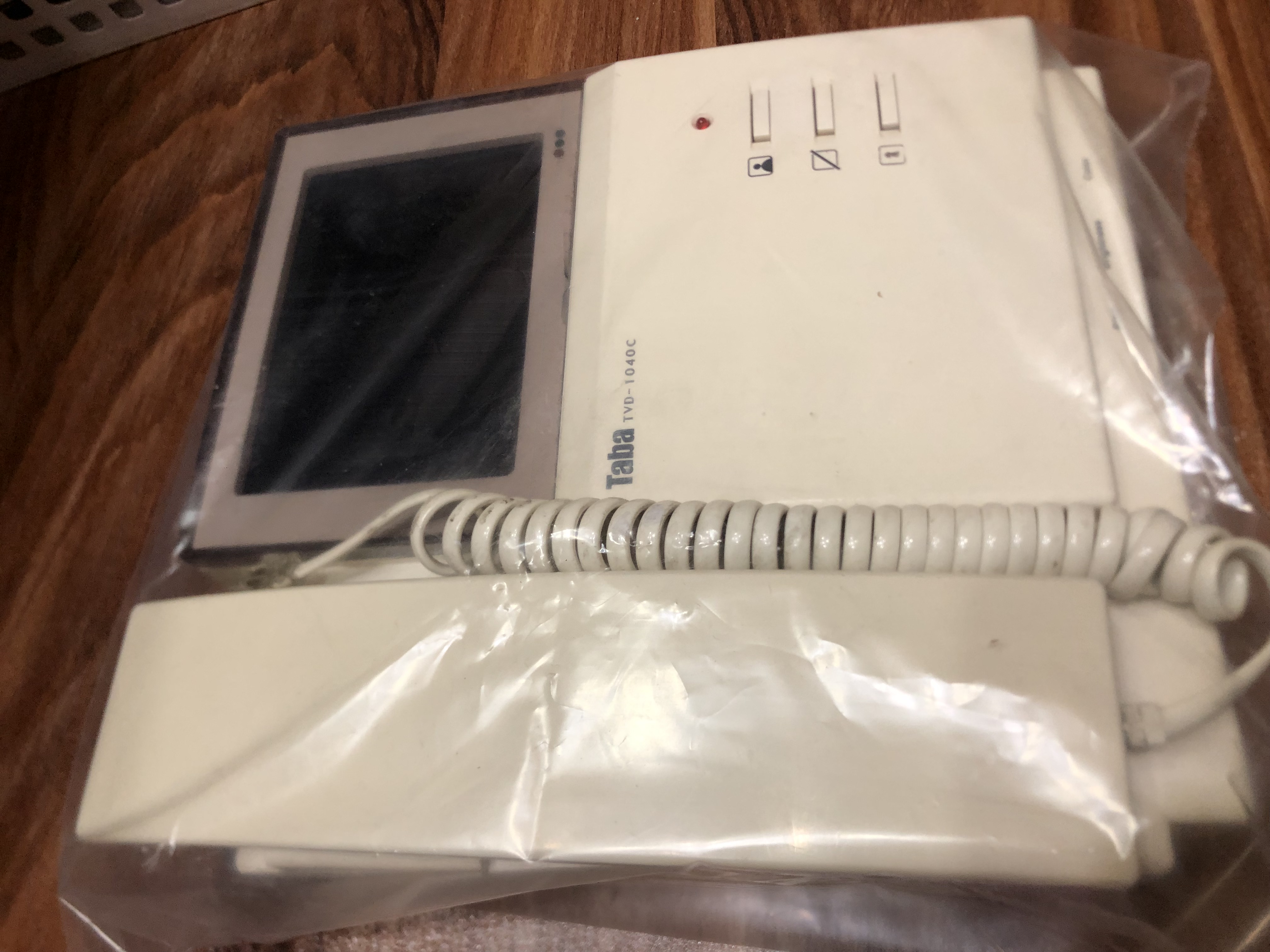دربازکن تصویری تابا 3.5 اینچی  مدل (استوک )taba TVD-1040C