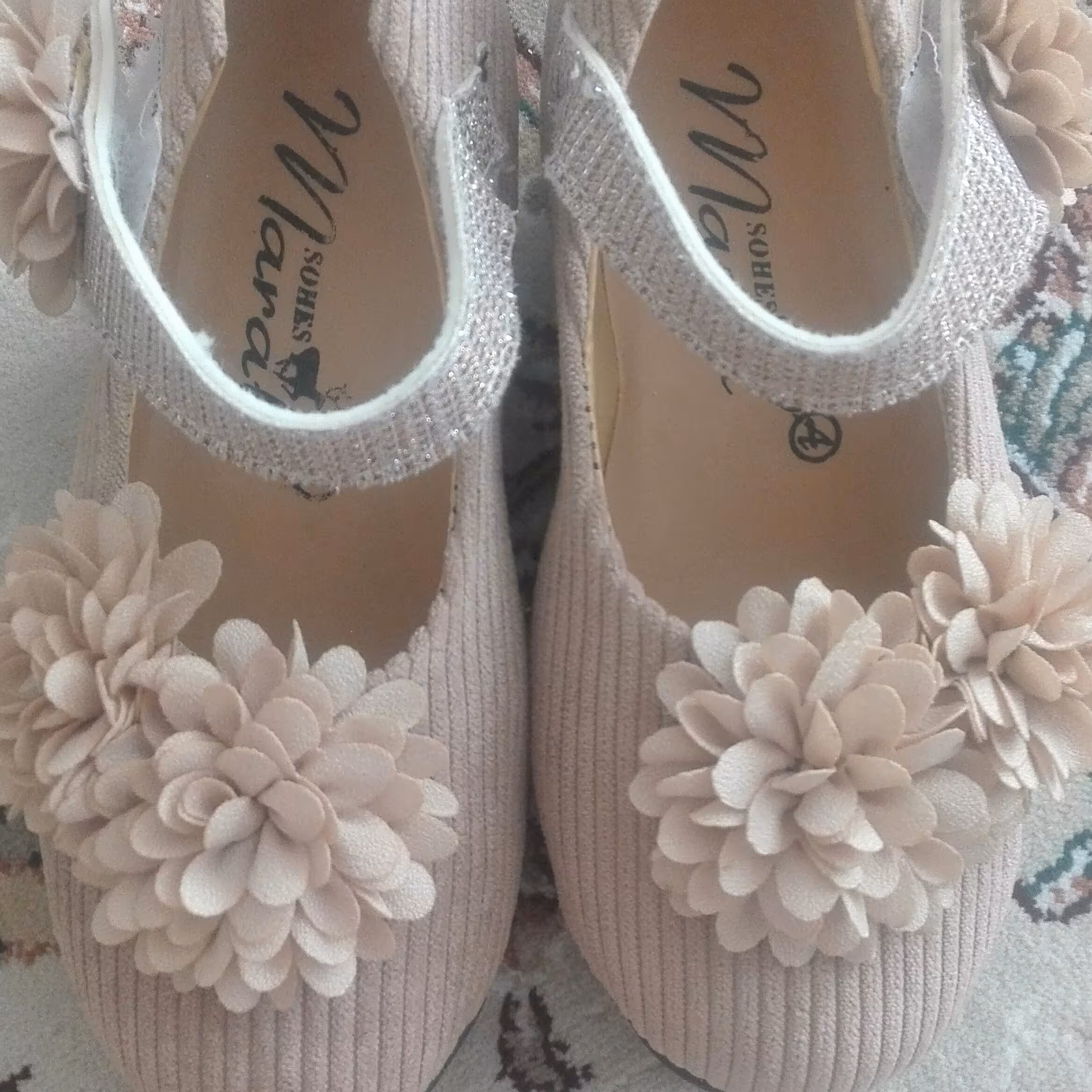 کفش مجلسی دخترانه سایز 30  رنگ نسکافه ای ارسال رایگان 