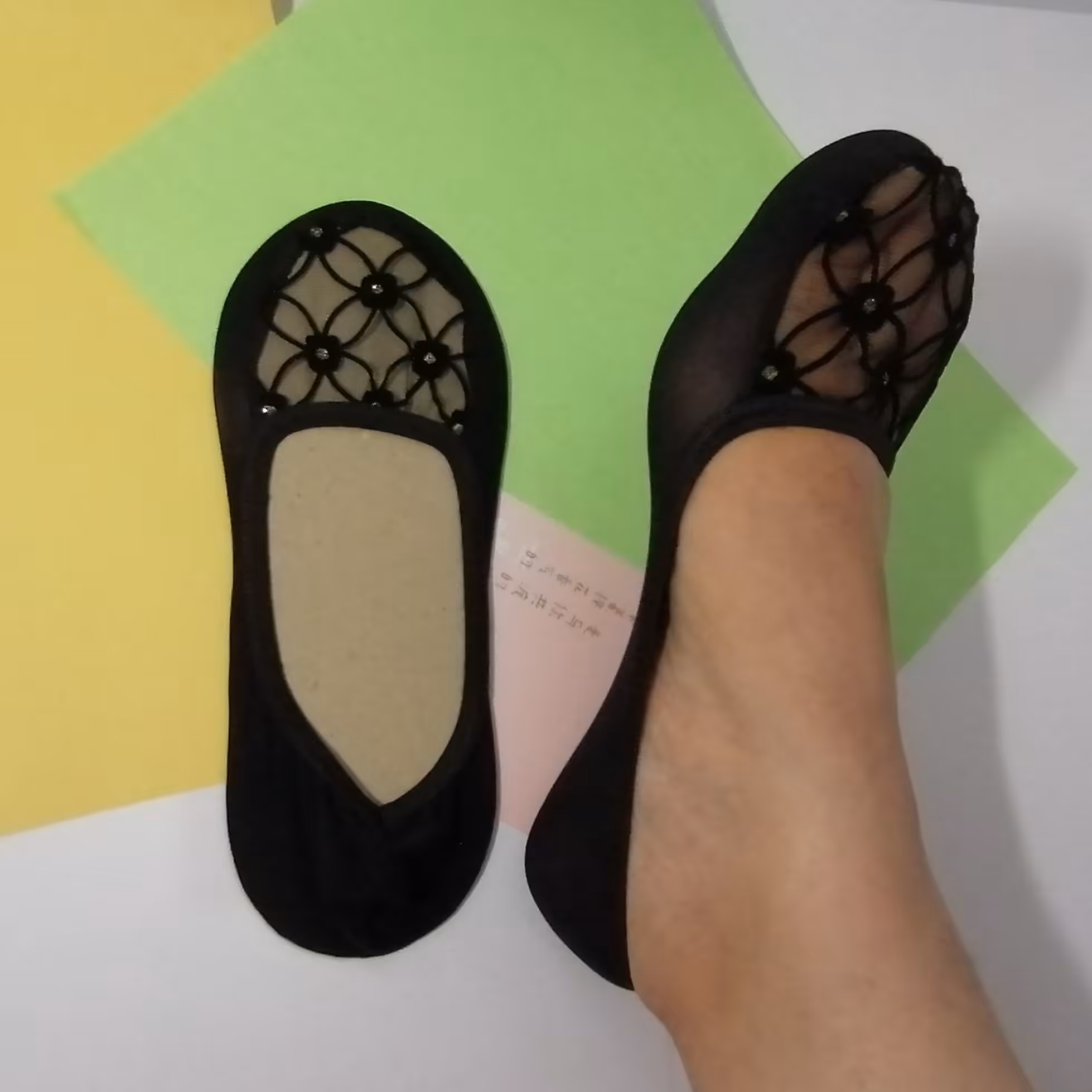 جوراب روفرشی طرح کالج با 3 مدل رویه تور و کشسانی بالا و بسیار راحت