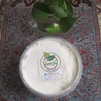 ماست چکیده   طعم مزه عالی گاوی محلی  شمال  دروزن یک کیلویی 