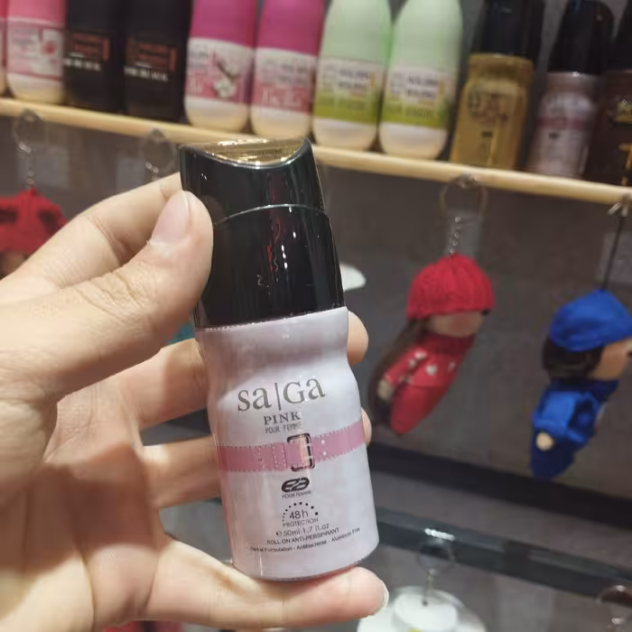 مام رول امپر اورجینال با رایحه عطر ساگا  زنانه 