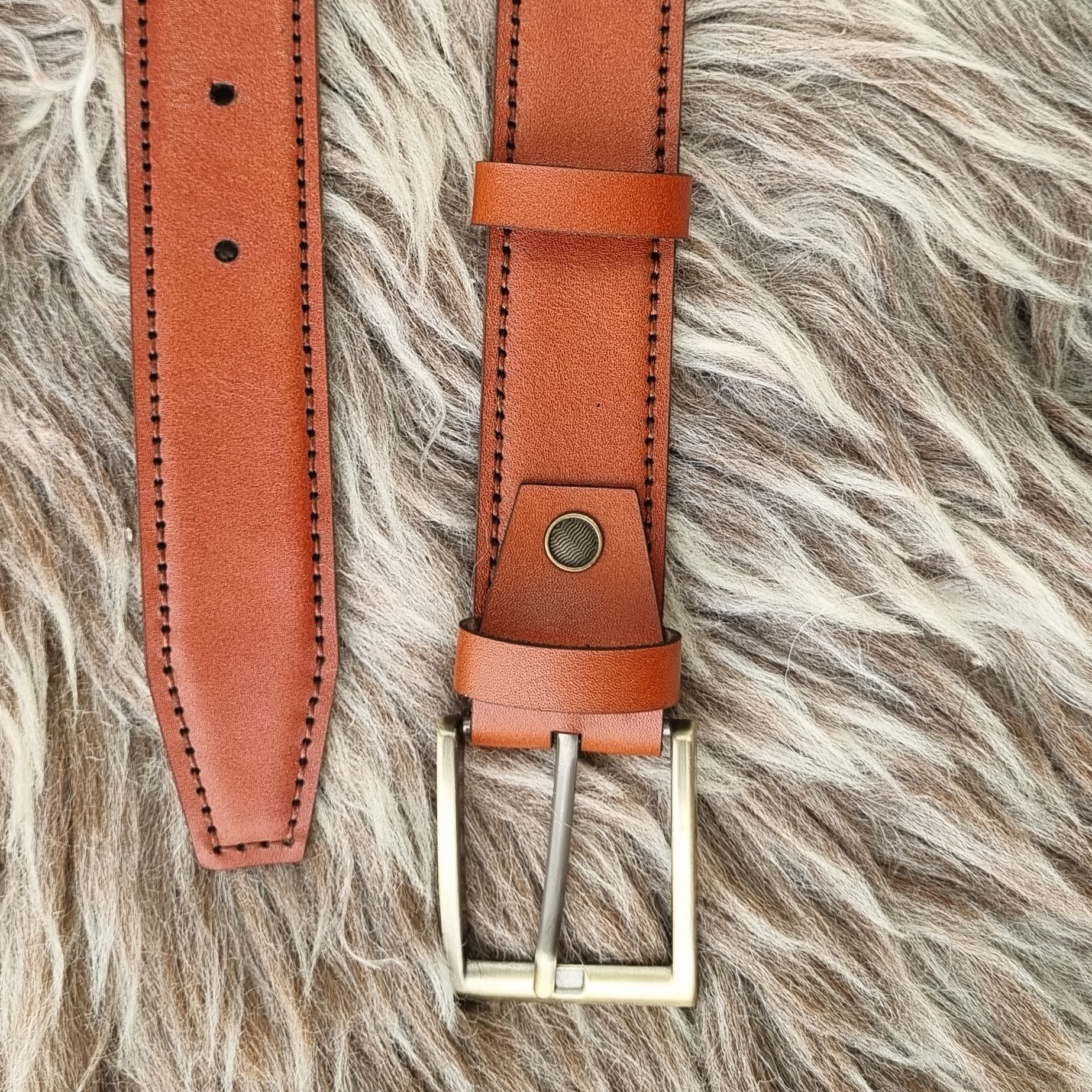 کمربند چرم طبیعی گاوی دستدوز(دورو)کمربند گاوی کمربند دستدوز کمربند چرم