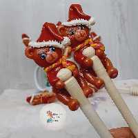 قاشق عسل خوری چوبی فانتزی عروسک خمیری مدل خرس قهوه ای ارتفاع قاشق 13cm وبا عروسکحدودا 18cm