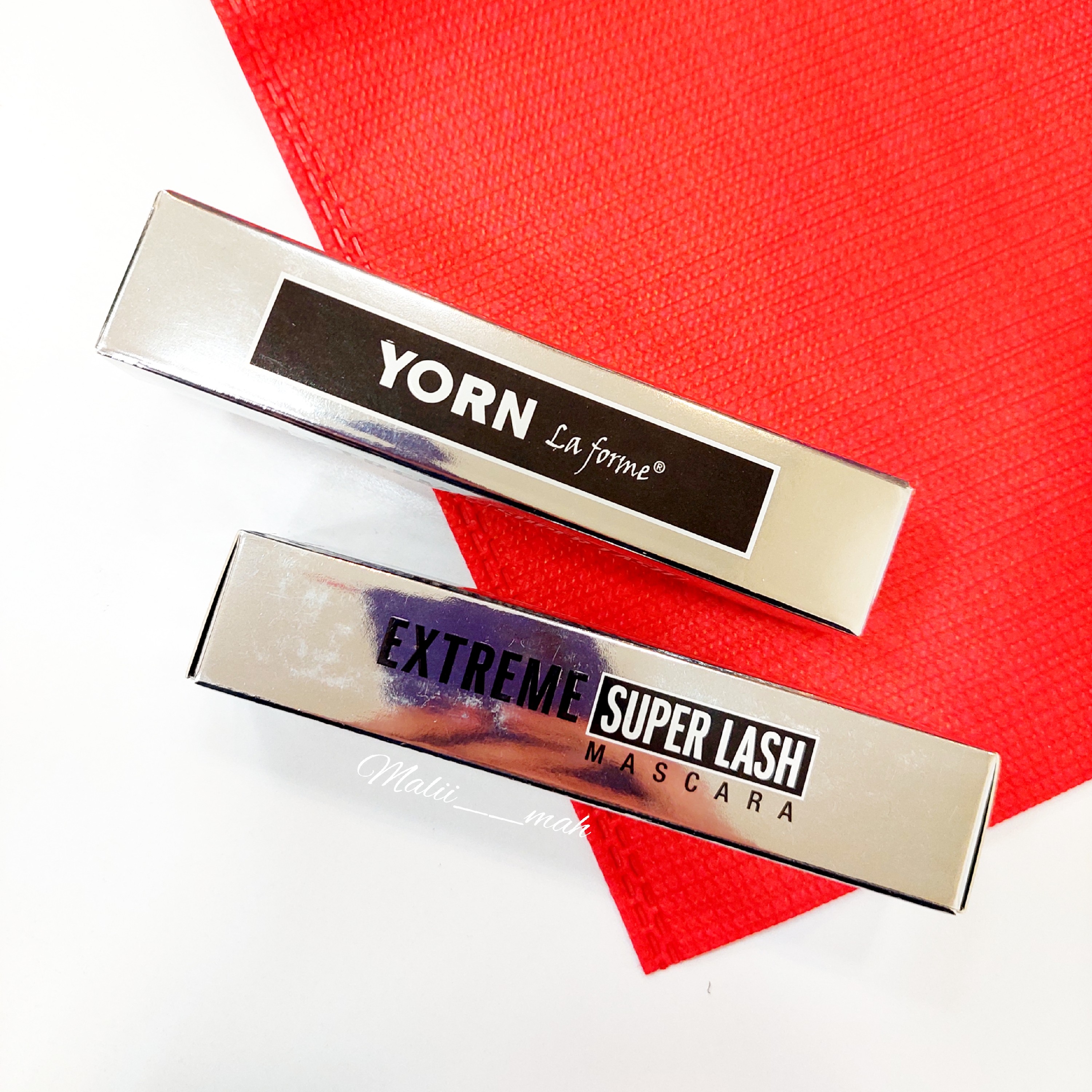 ریمل تپلی حجم دهنده یورن Yorn