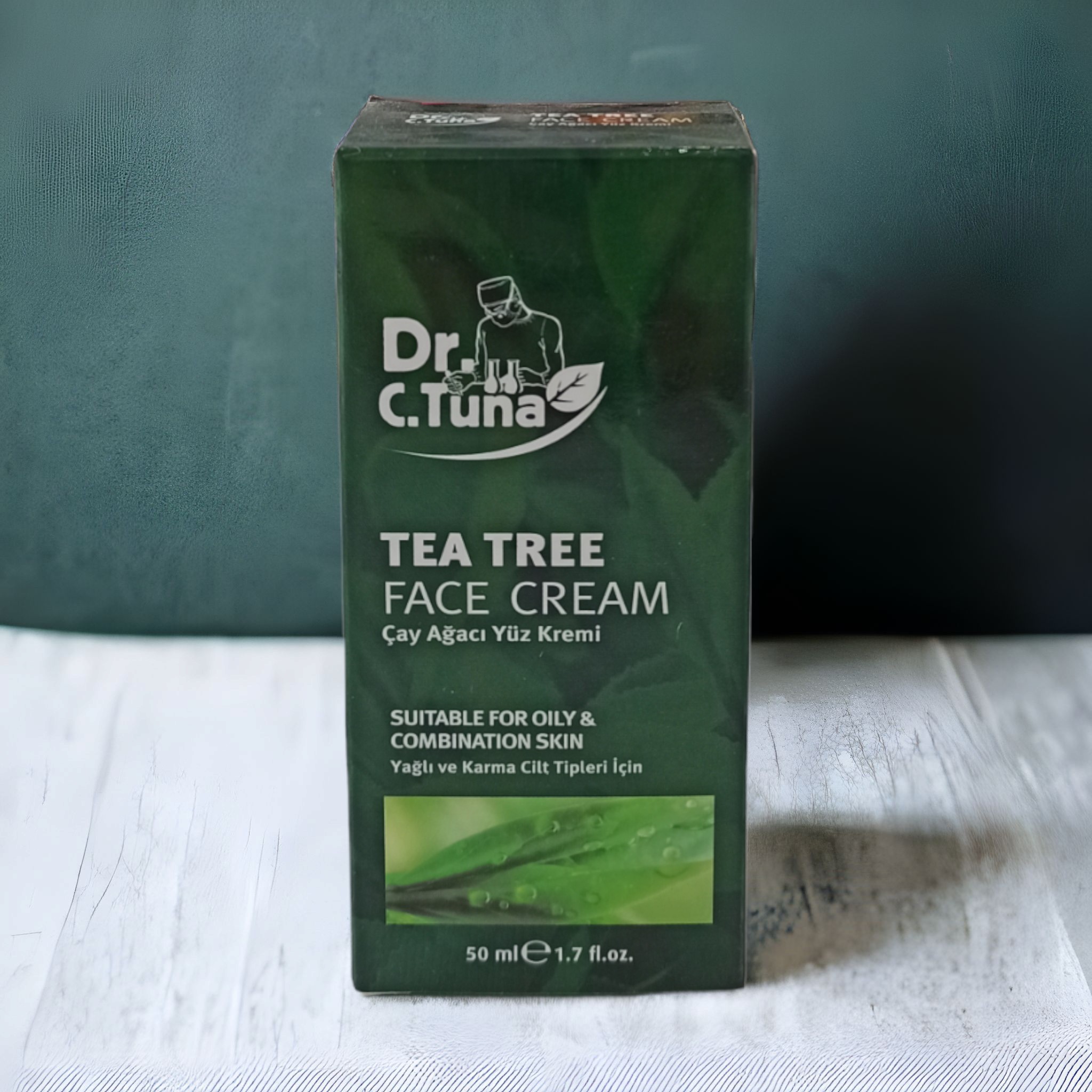 کرم مرطوب کننده درخت چای فارماسی farmasi Dr. C. tuna  حجم 50 میل