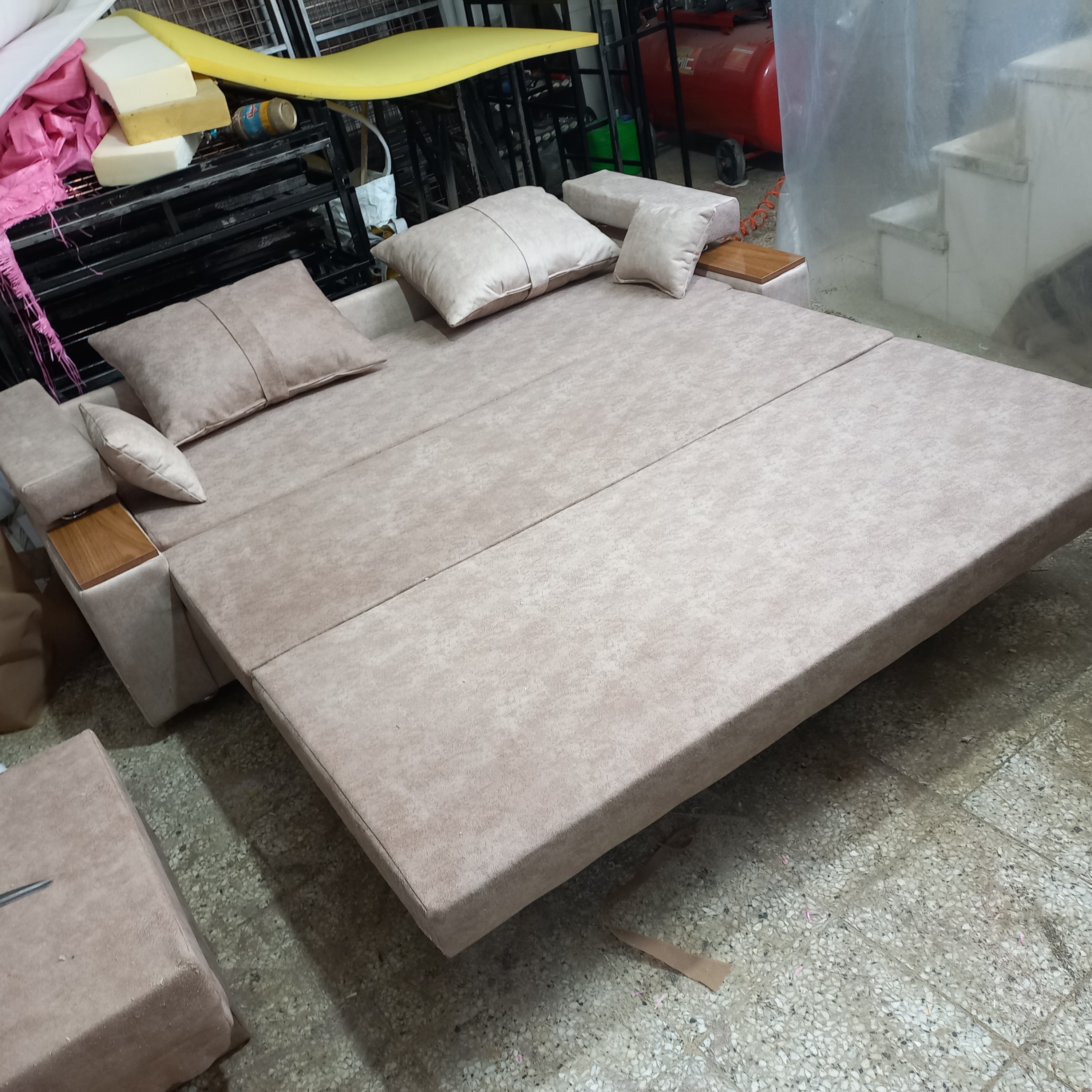 تخت خواب تاشو تختشو عسلی