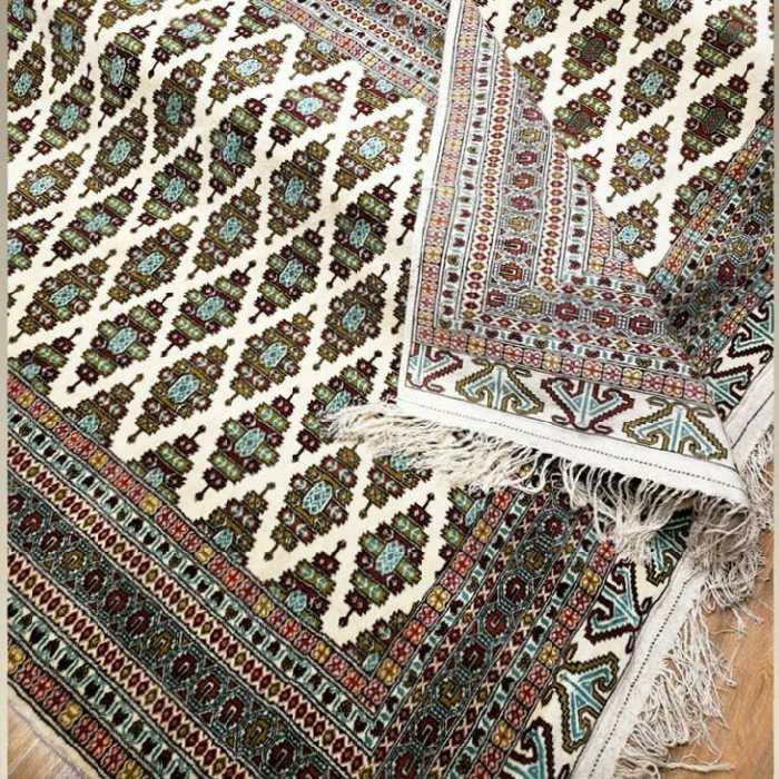 فرش 6 متری دستبافت ترکمن اعلا، طرح قافسه گل، ریزبافت، ارسال رایگان