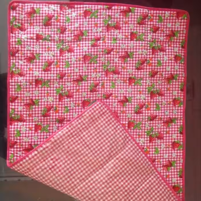 نم گیر ظروف آشپزخانه طرح توت فرنگی