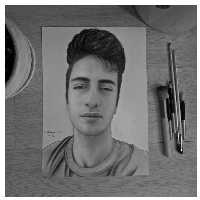 طزاحی چهره با تکنیک سیاه قلم