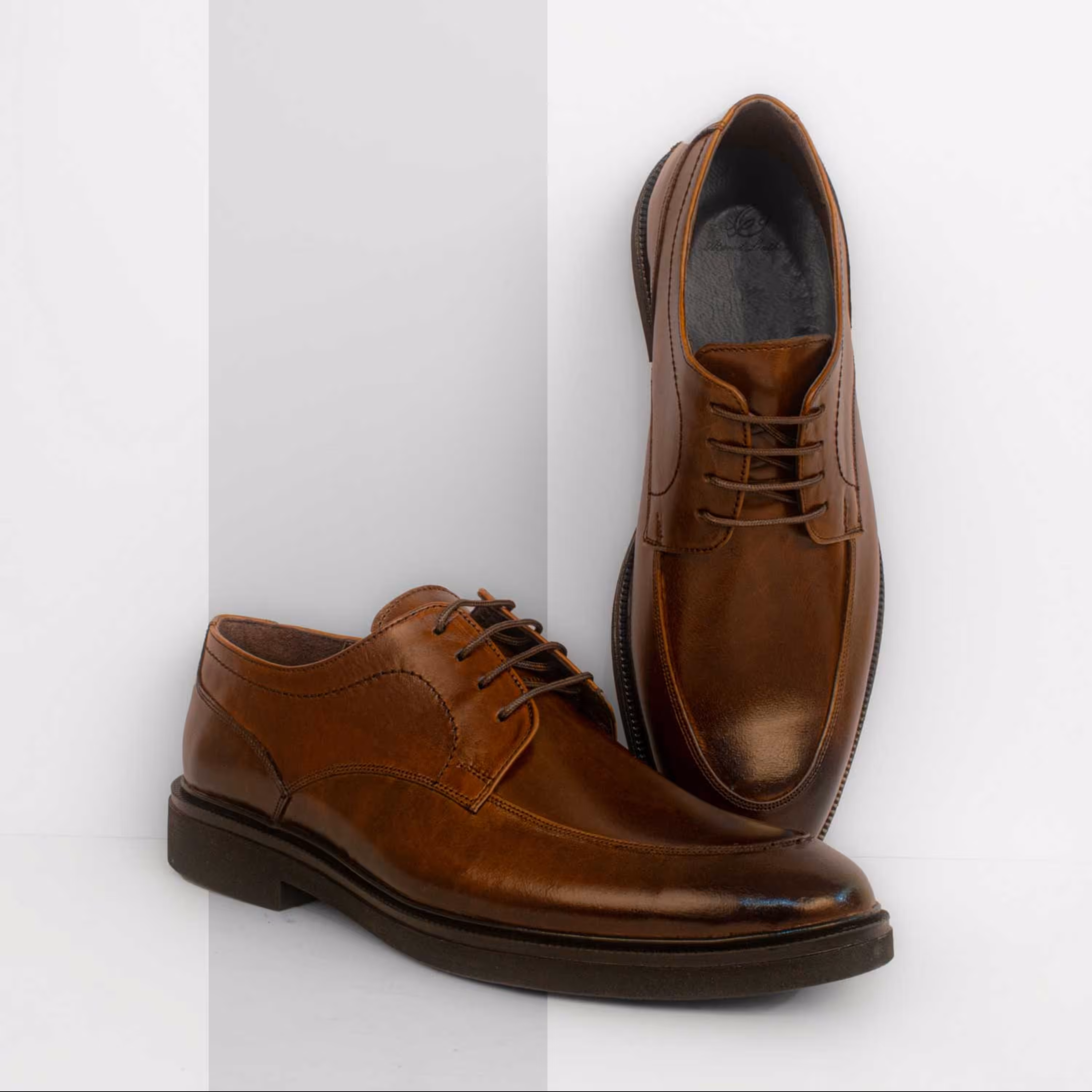 کفش  مدل دیوید فندوقی سایز 40  چرم طبیعی گاوی