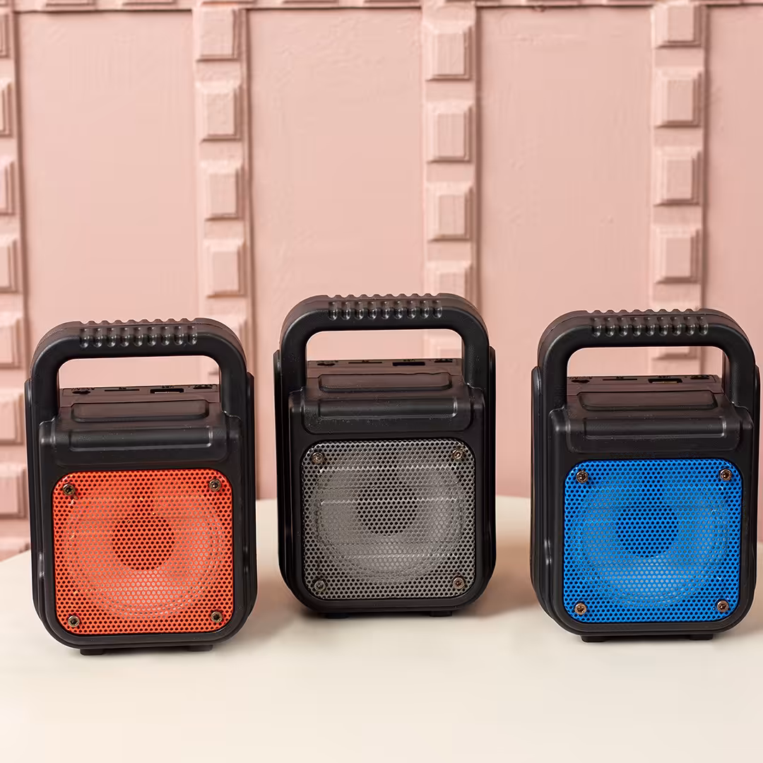 اسپیکر شارژی مدل مربع