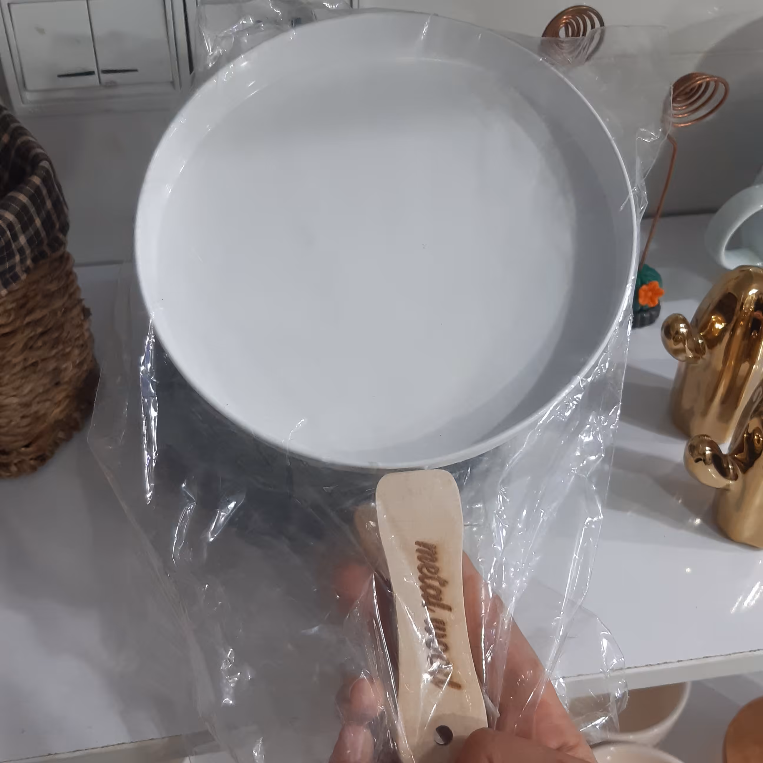 تابه فلزی دسته چوبی مشکی
