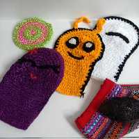 پک حمام (سه عدد لیف خانواده+سنگ پا+کیسه حمام جاجیمی+یک عدد اسکاج هدیه)