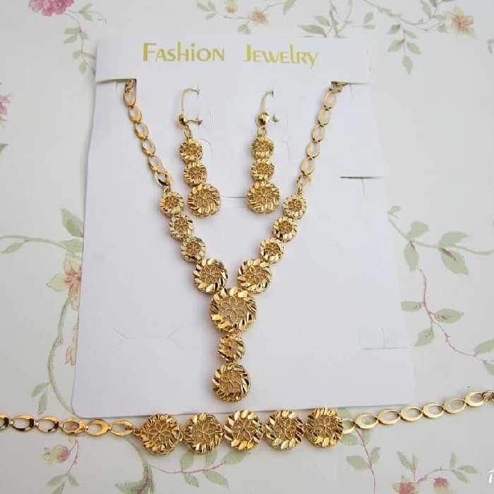 سرویس رنگ ثابت طرح طلاعیار18کیفیت عالی کد4