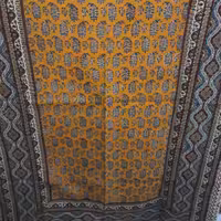 رومیزی و سفره قلمکار اصلی اصفهان درجه یک صد در صد پنبه رنگ ثابت قابل شستشو 