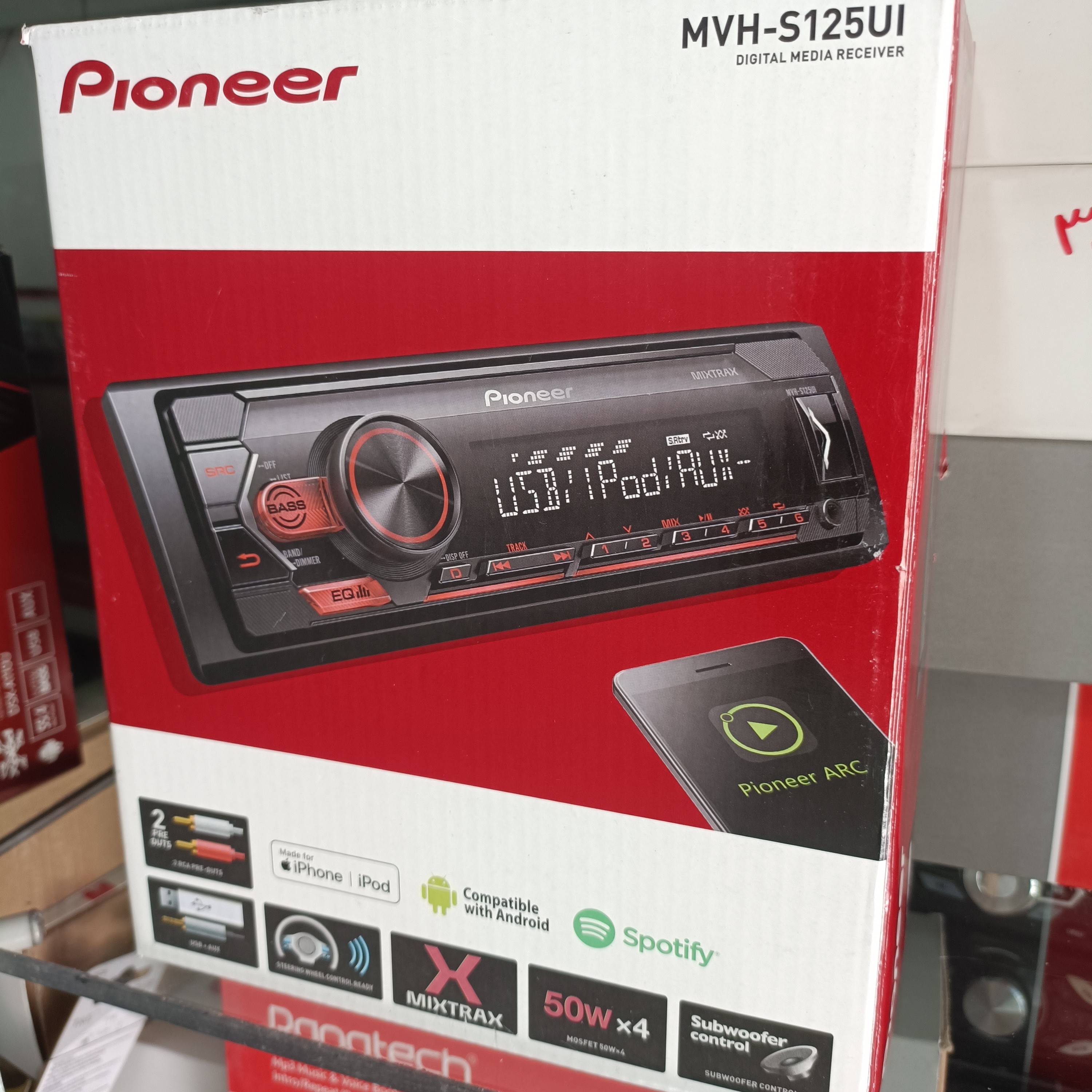 ضبط ماشین پایونر  4کانال  اصلی   فلشخور و aux  و رادیو  سیستم صوتی وکیلی کرج