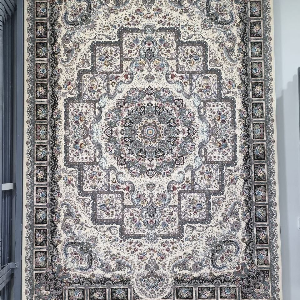 فرش پاتریس 1200شانه  طرح سرمه کرم 12متری