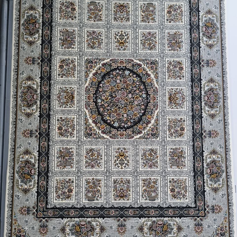 فرش پاتریس 700شانه تراکم 2550 طرح رها کرم کناره 2 متری