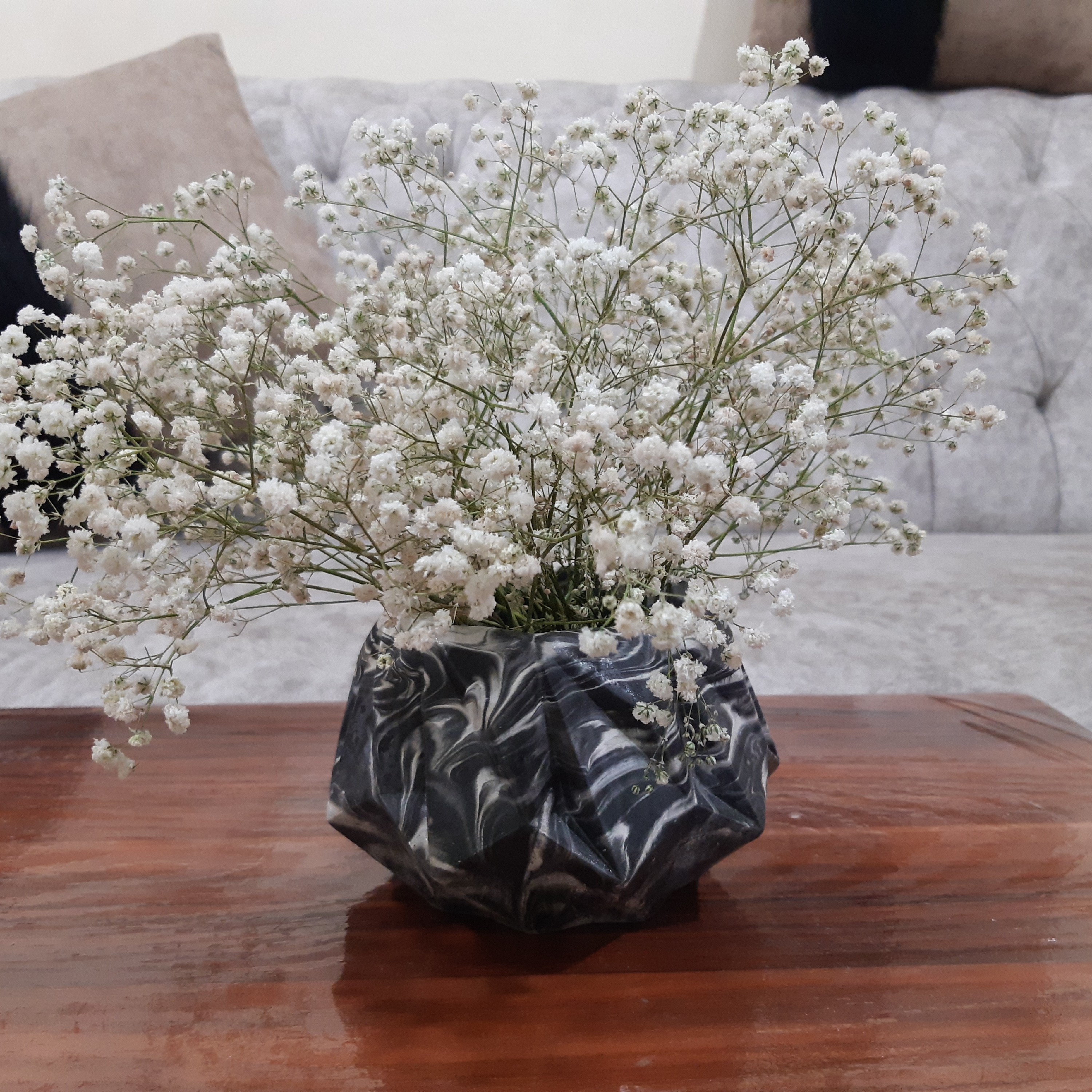 گلدان سنگی هفتی هشتی