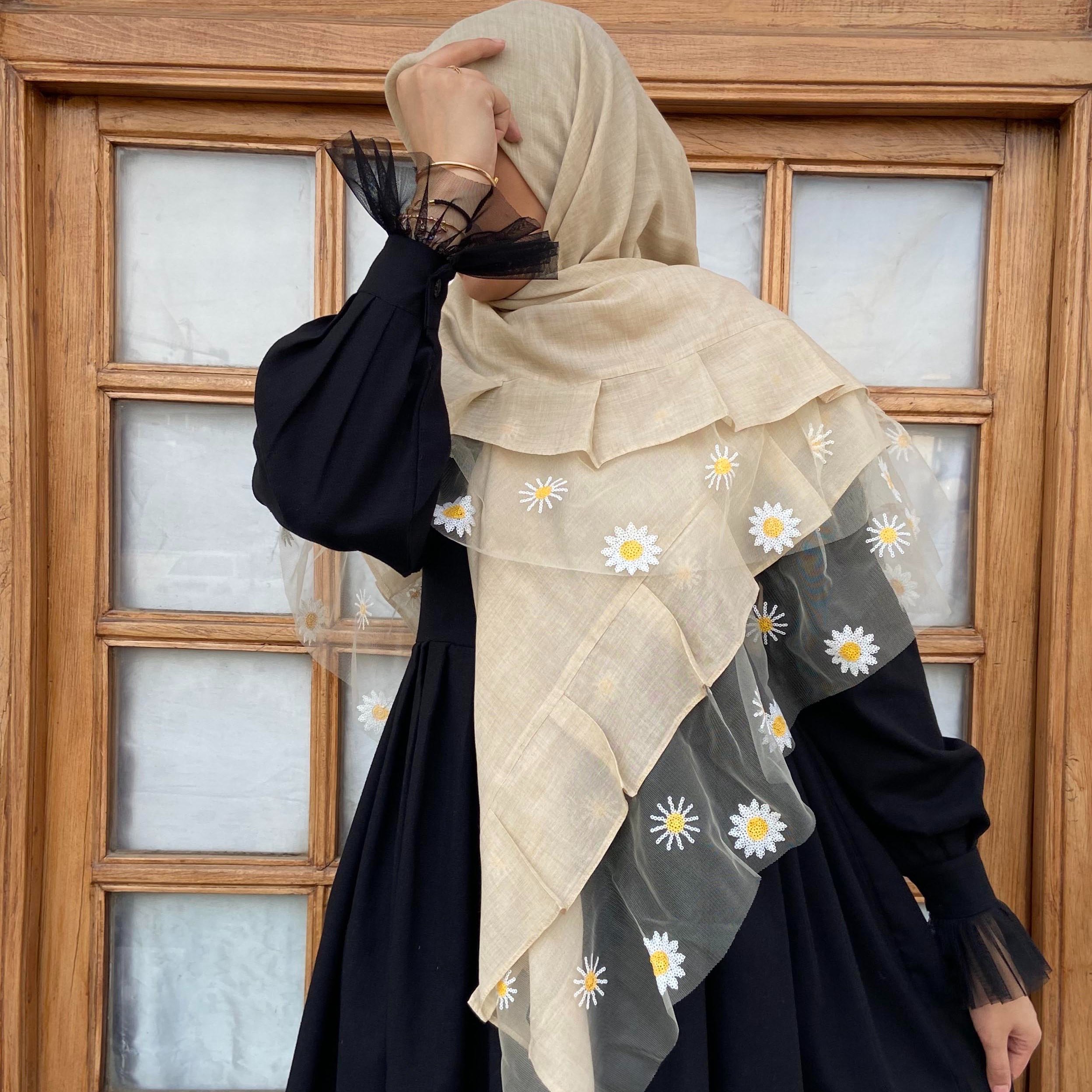 روسری دورچین توردار (پولک دوزی) وال نخی