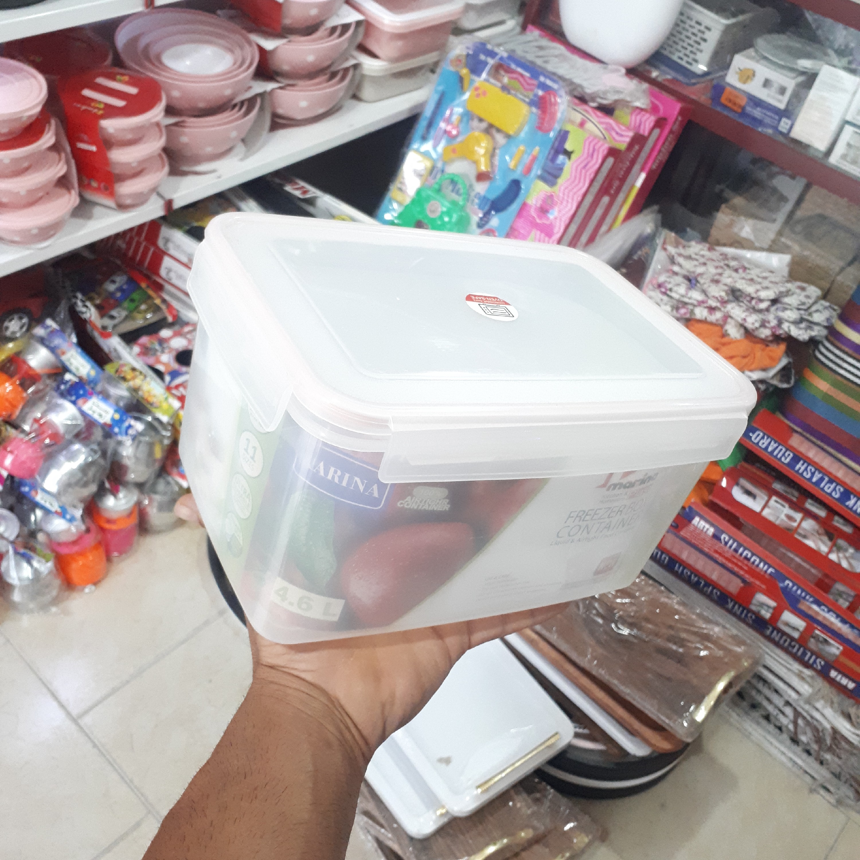 ظروف فریزری چفتی تک
قابل استفاده در ماکروفر و فریزر