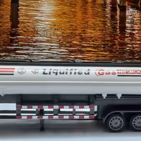 ماکت تانکر سوخت سه محور