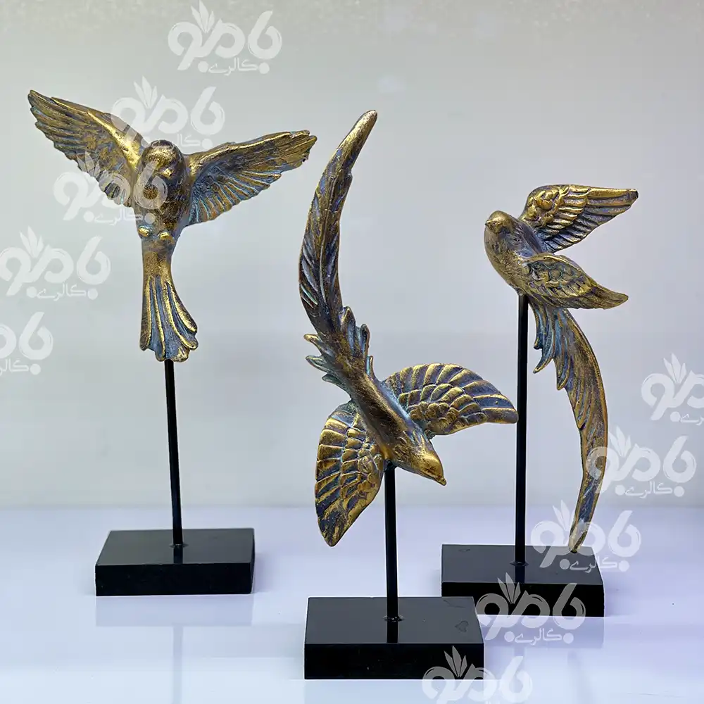 مجسمه رزین پرستو پایه دار 3تکه