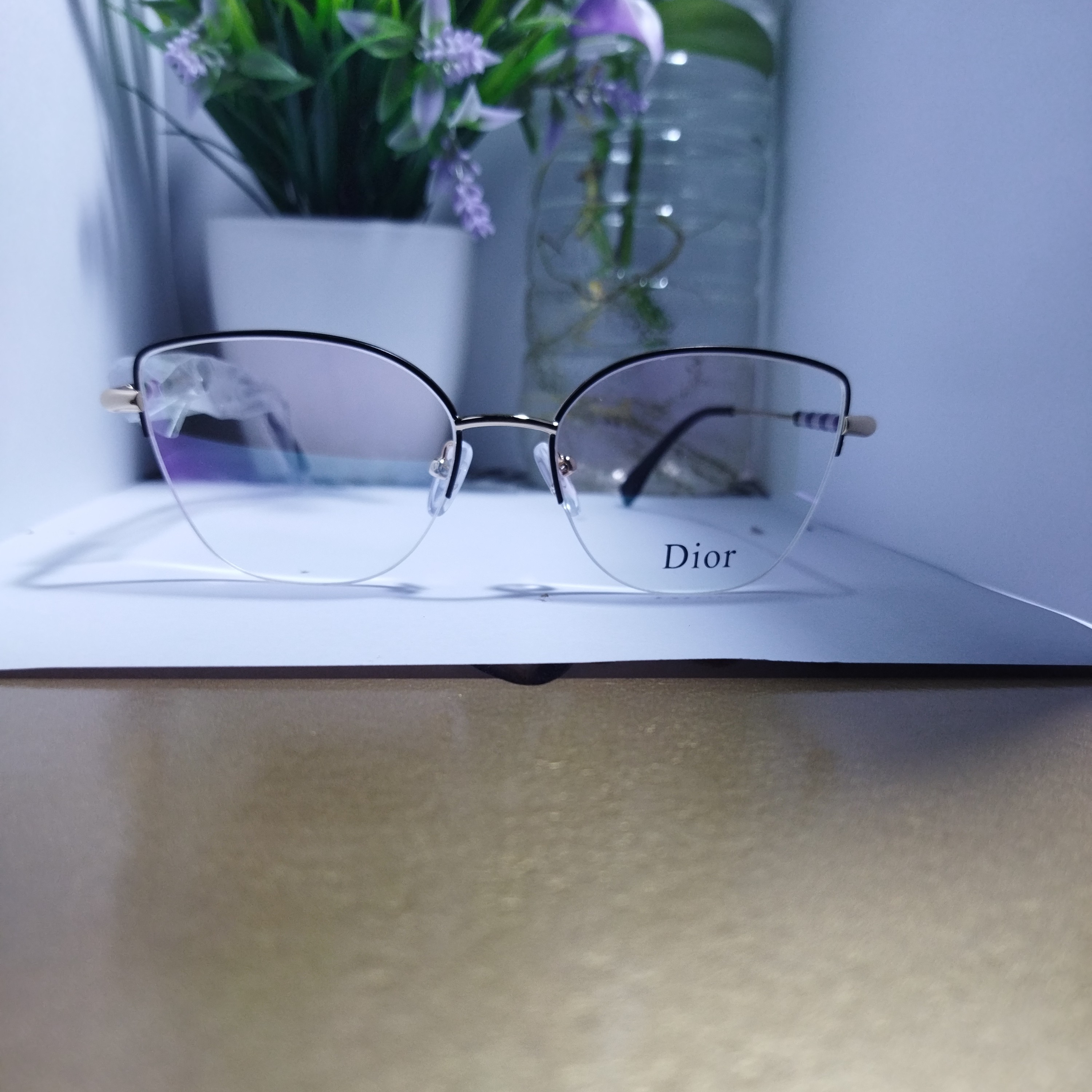 فریم عینک طبی دیور