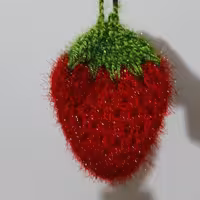 اسکاج  توت فرنگی  ..