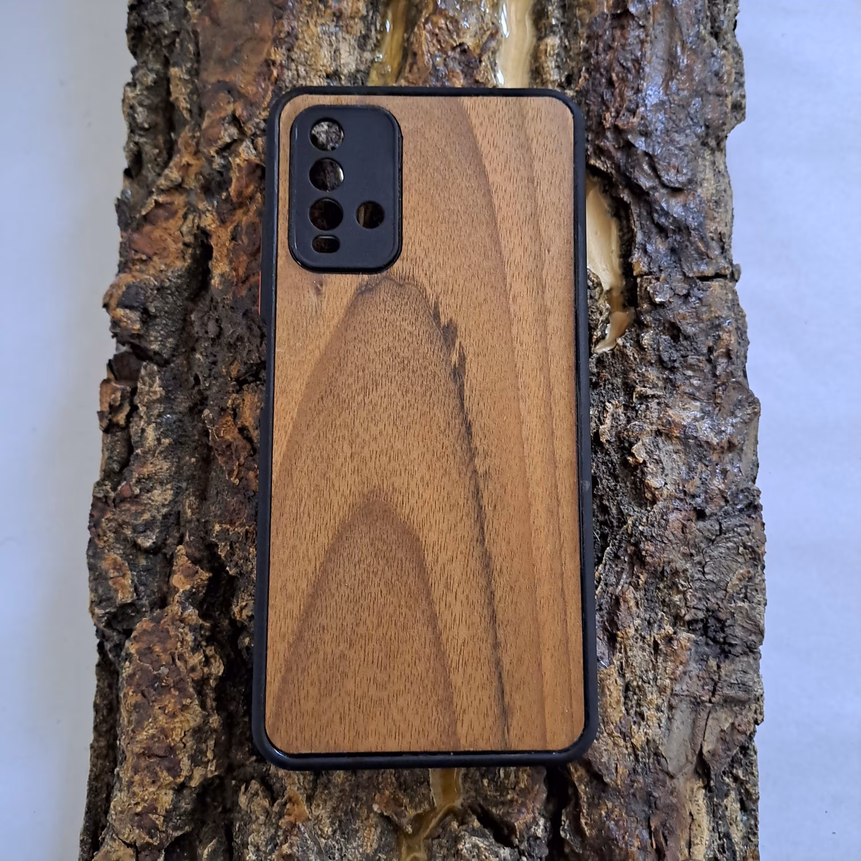 گارد-کاور-قاب چوبی با چوب طبیعی گردو مناسب موبایل شیائومی ردمی 9T