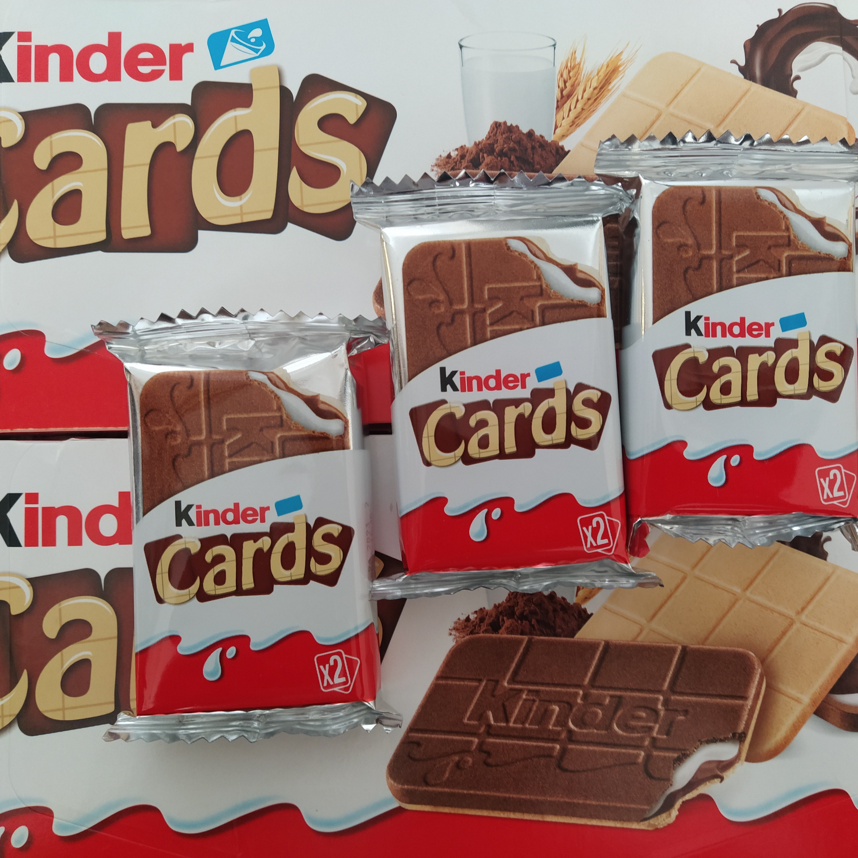 شکلات کیندر کارت بسته کوچک