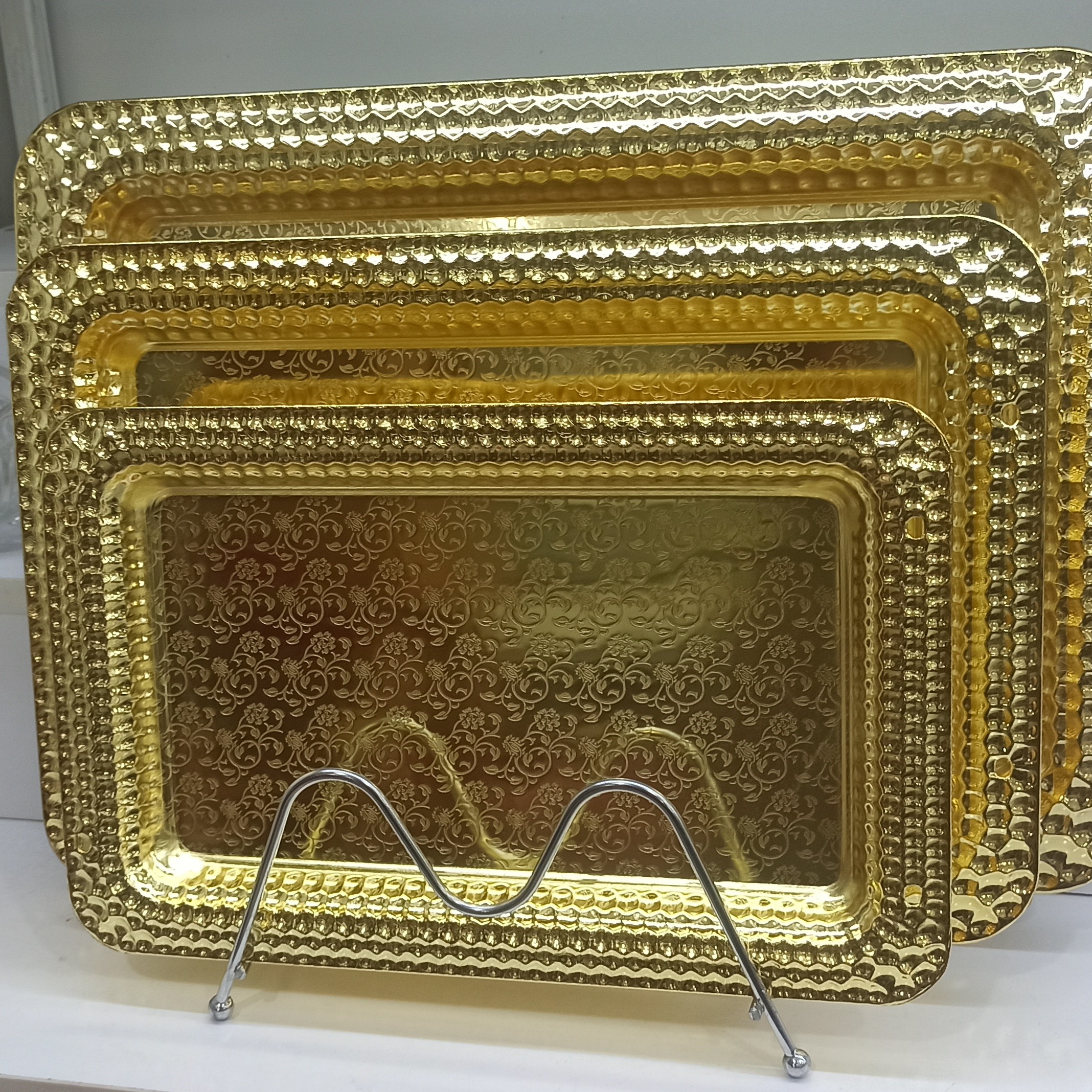 سینی استیل طرح دار طلایی