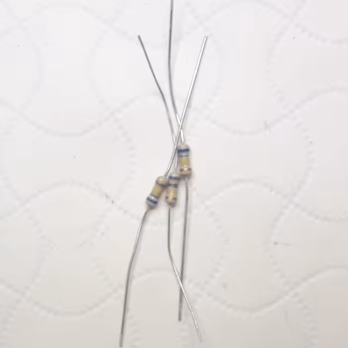 مقاومت الکتریکی 6.8 کیلو اهم بسته 10 عددی