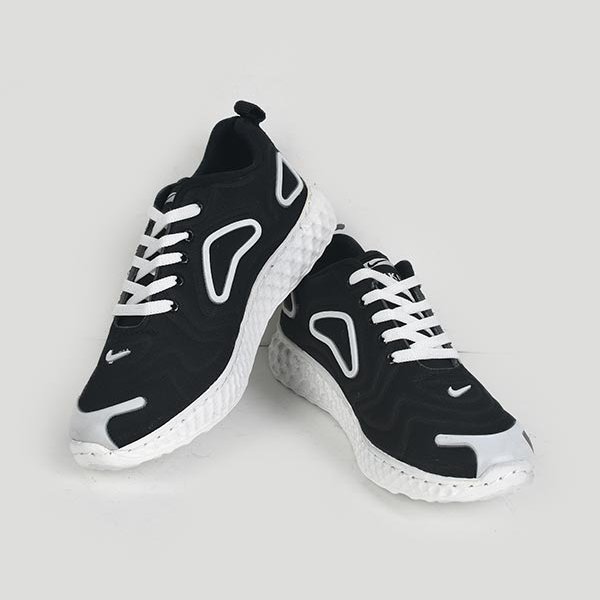 کفش زنانه سایز 39 مدل nike 720 مشکی