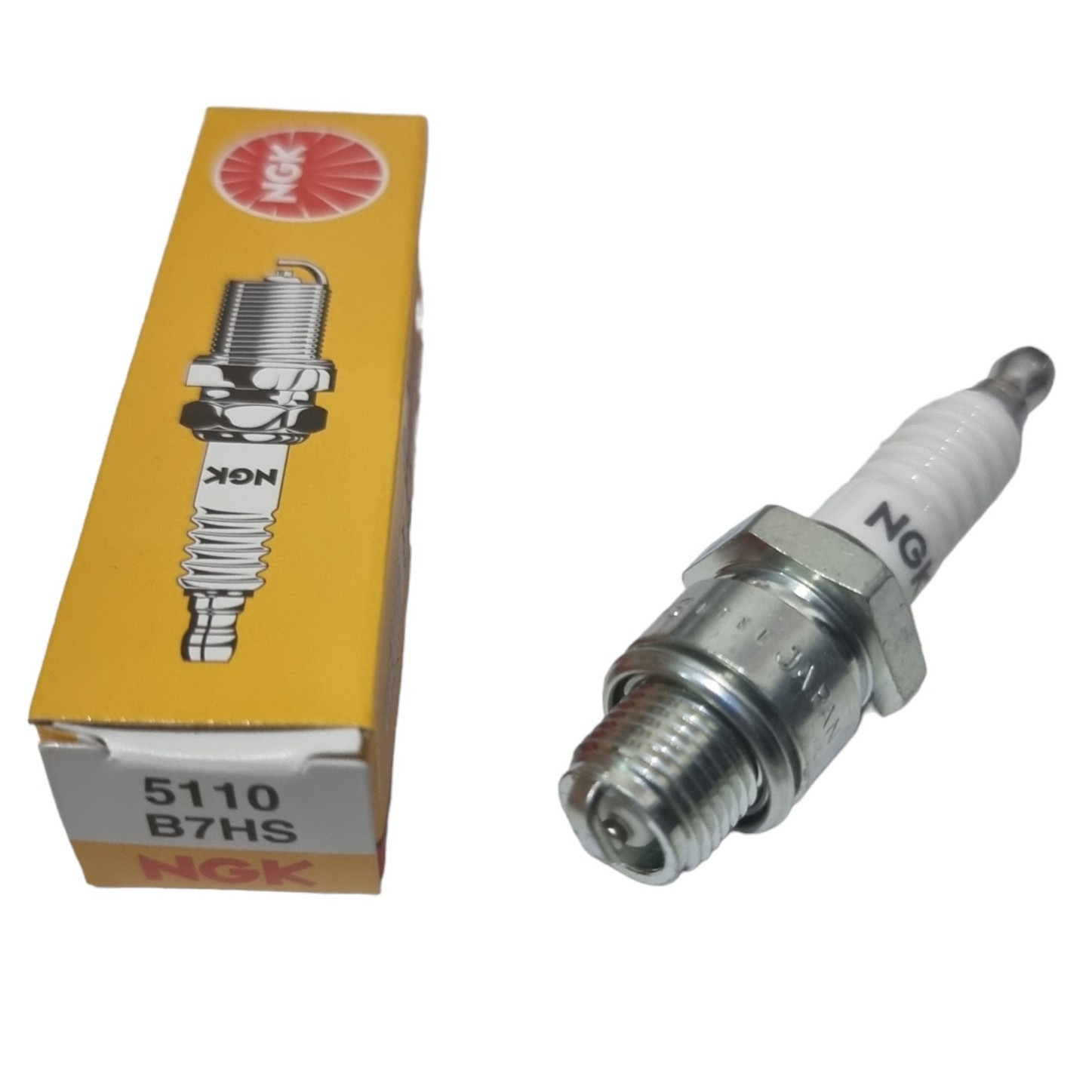شمع موتورسیکلت یاماها پایه کوتاه برند NGK