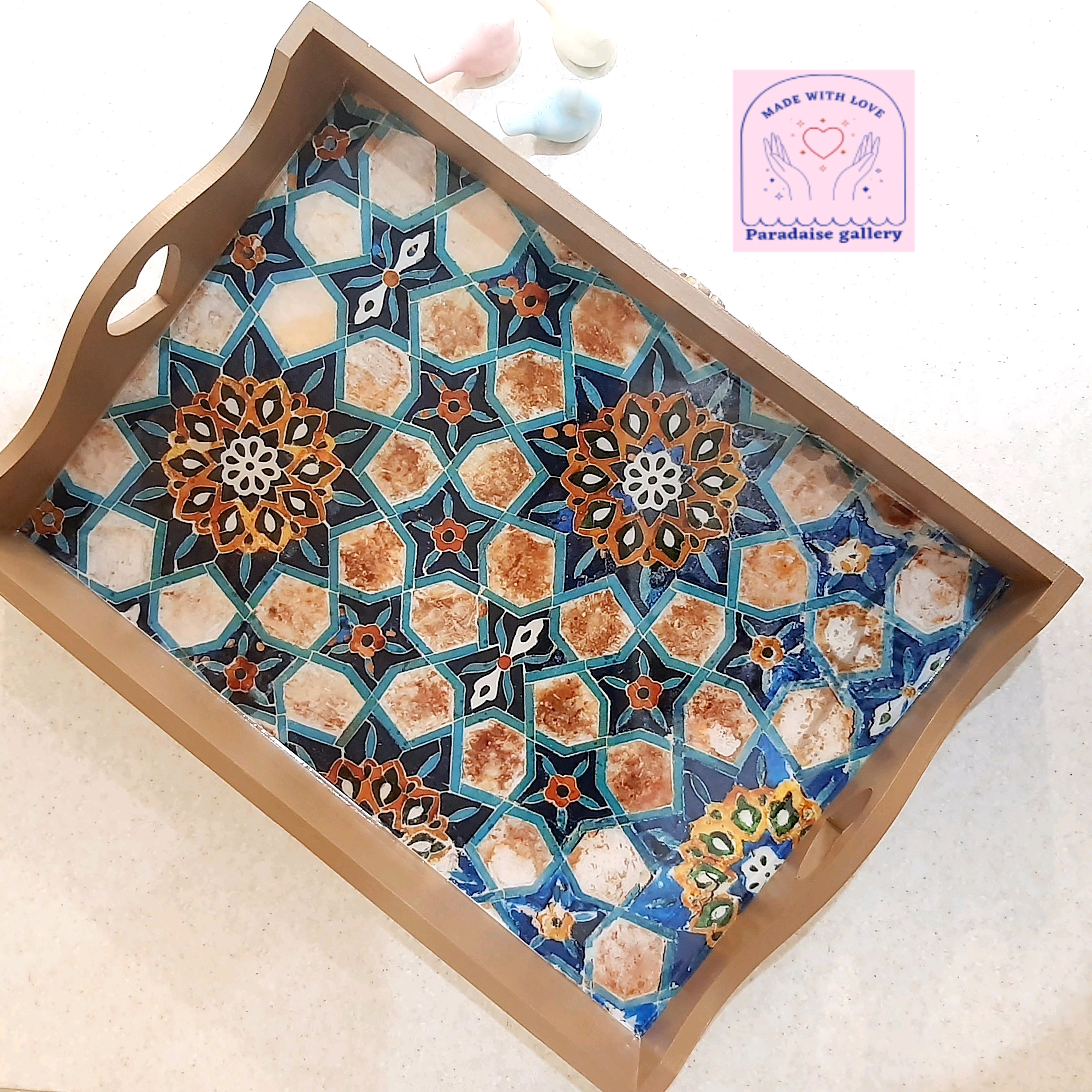 سینی پذیرایی چوبی ملکا دسته قلبی