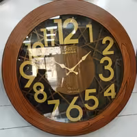 ساعت دیواری