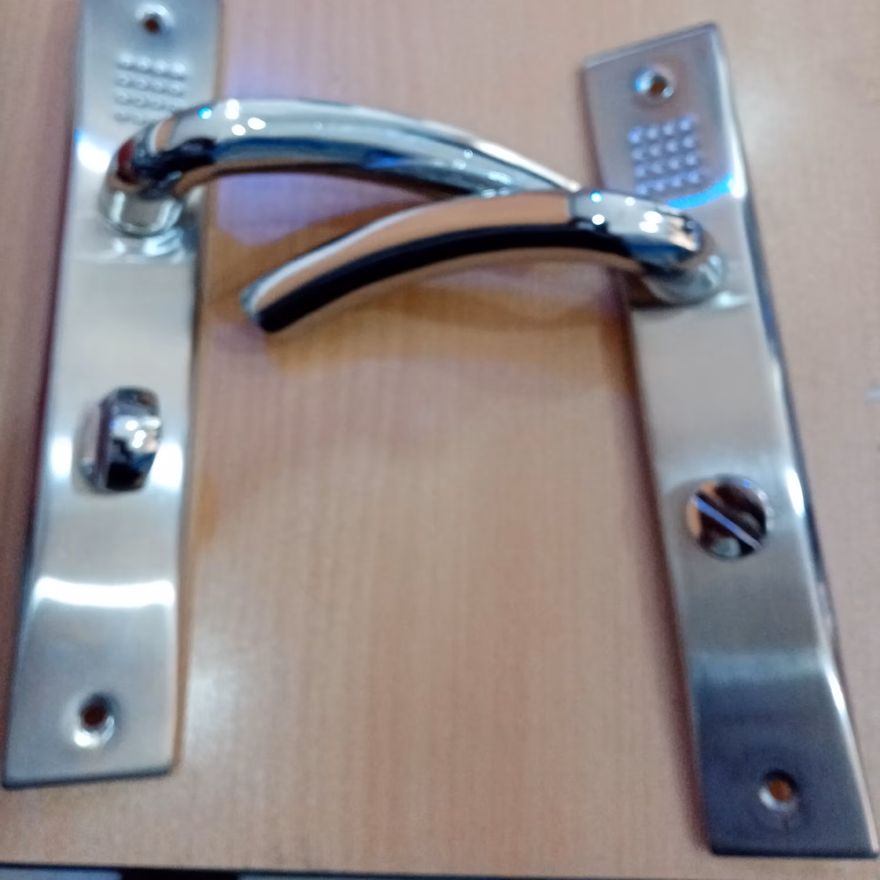 دستگیره درب چوبی سرویس بسته 2 عددی