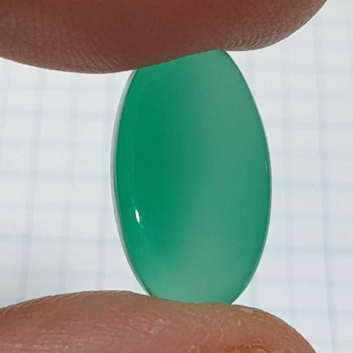 عقیق سبز زیبا و خوش تراش