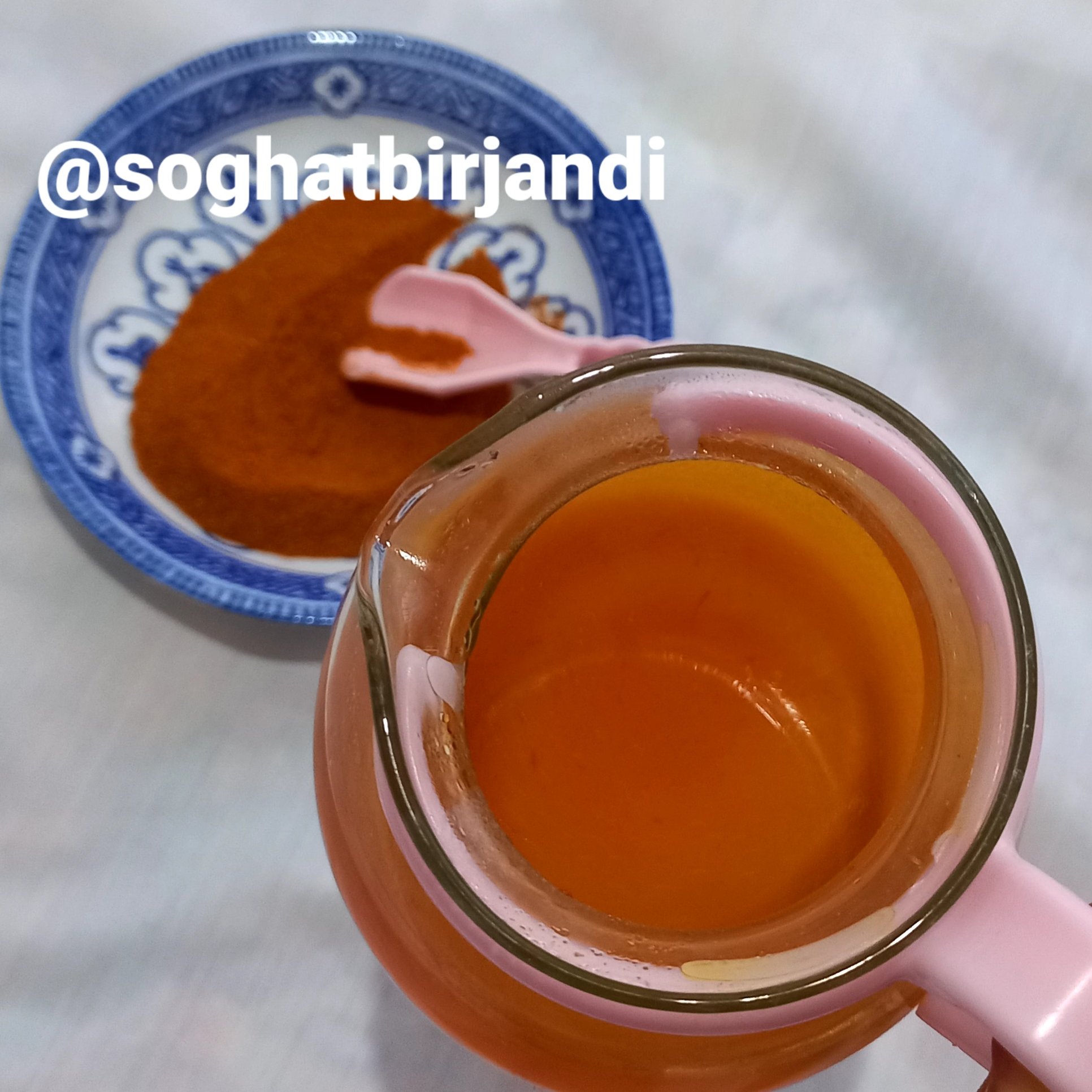 گرد زعفران یک مثقال
