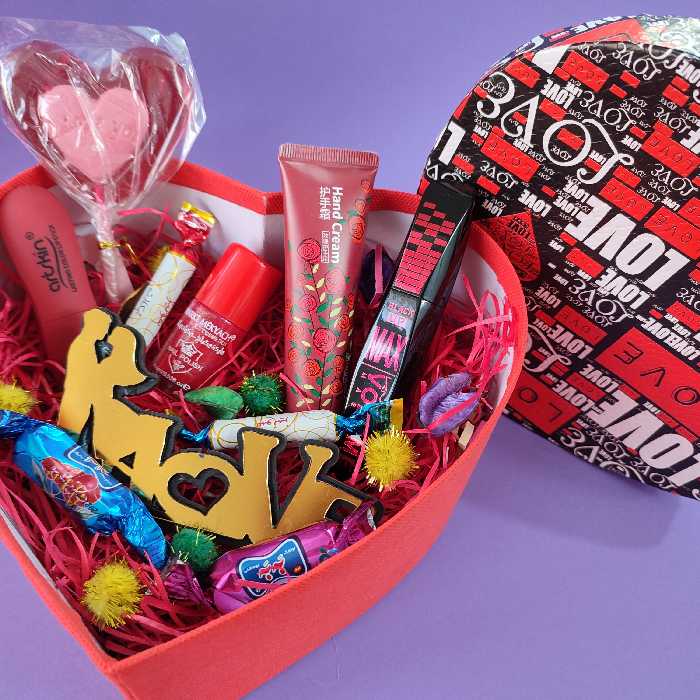 باکس اول ولنتاین