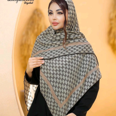 روسری نخی اعلا، قواره 120، کد 3061