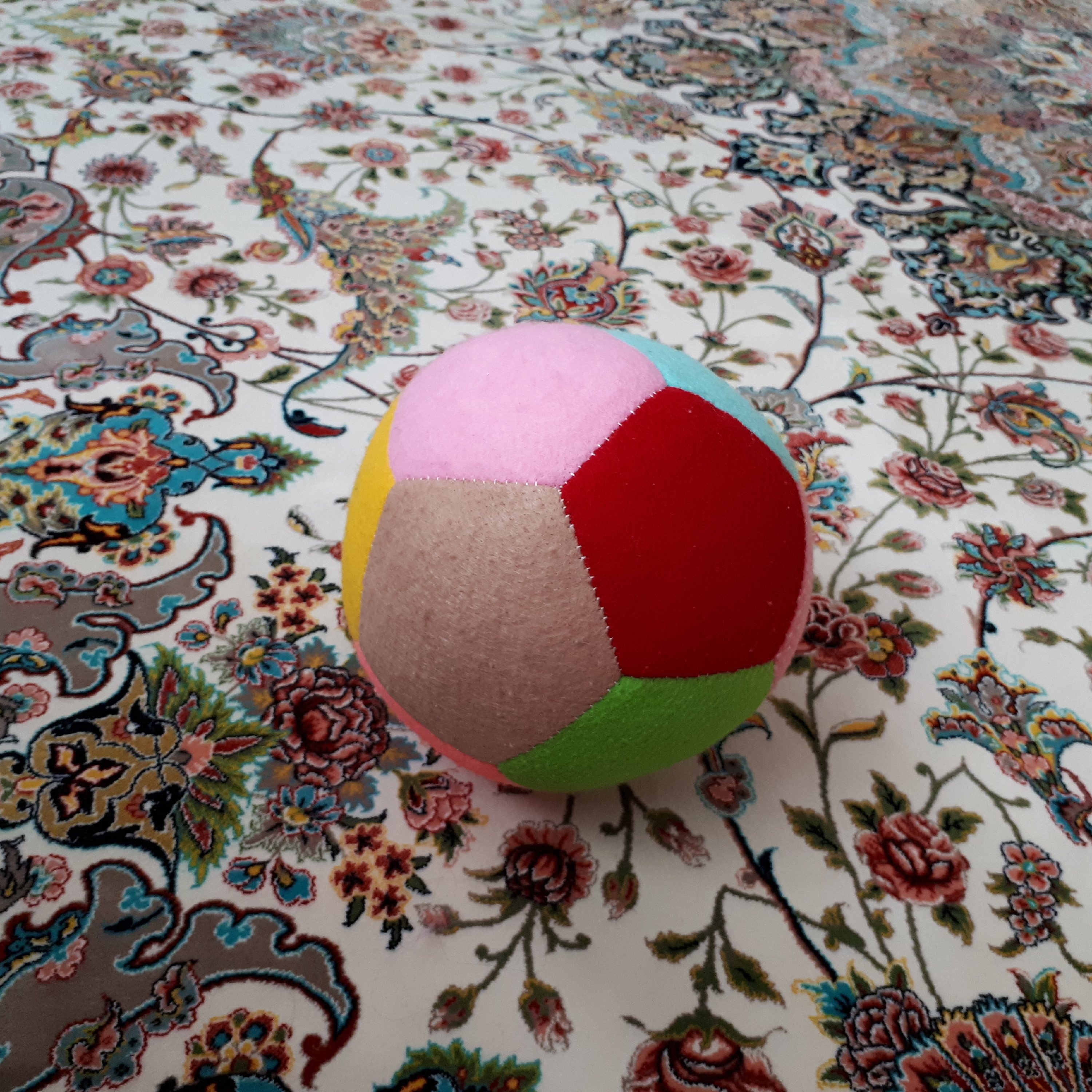 توپ نمدی آپارتمانی 